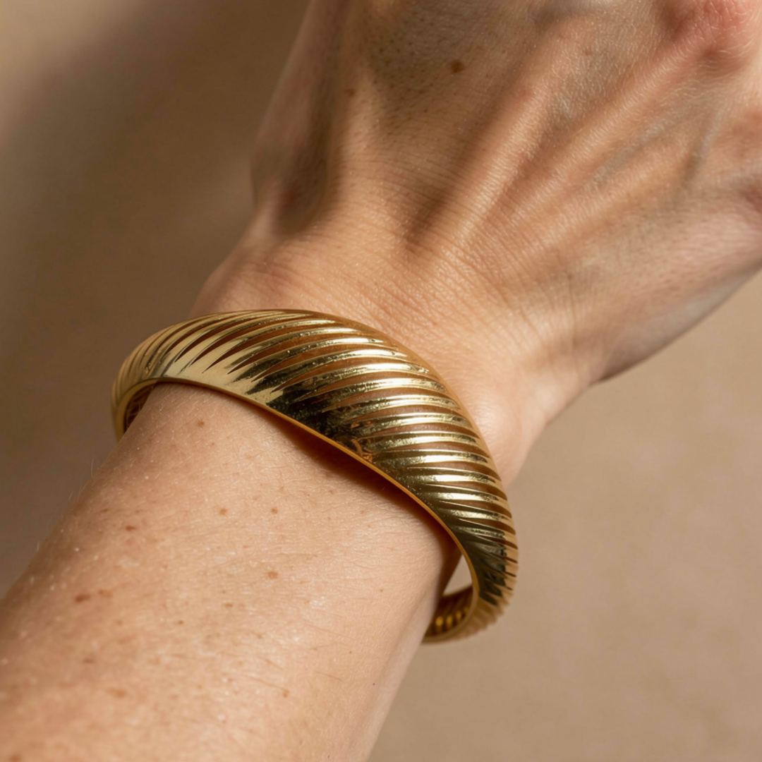 Bracciale onda anidi vista frontale